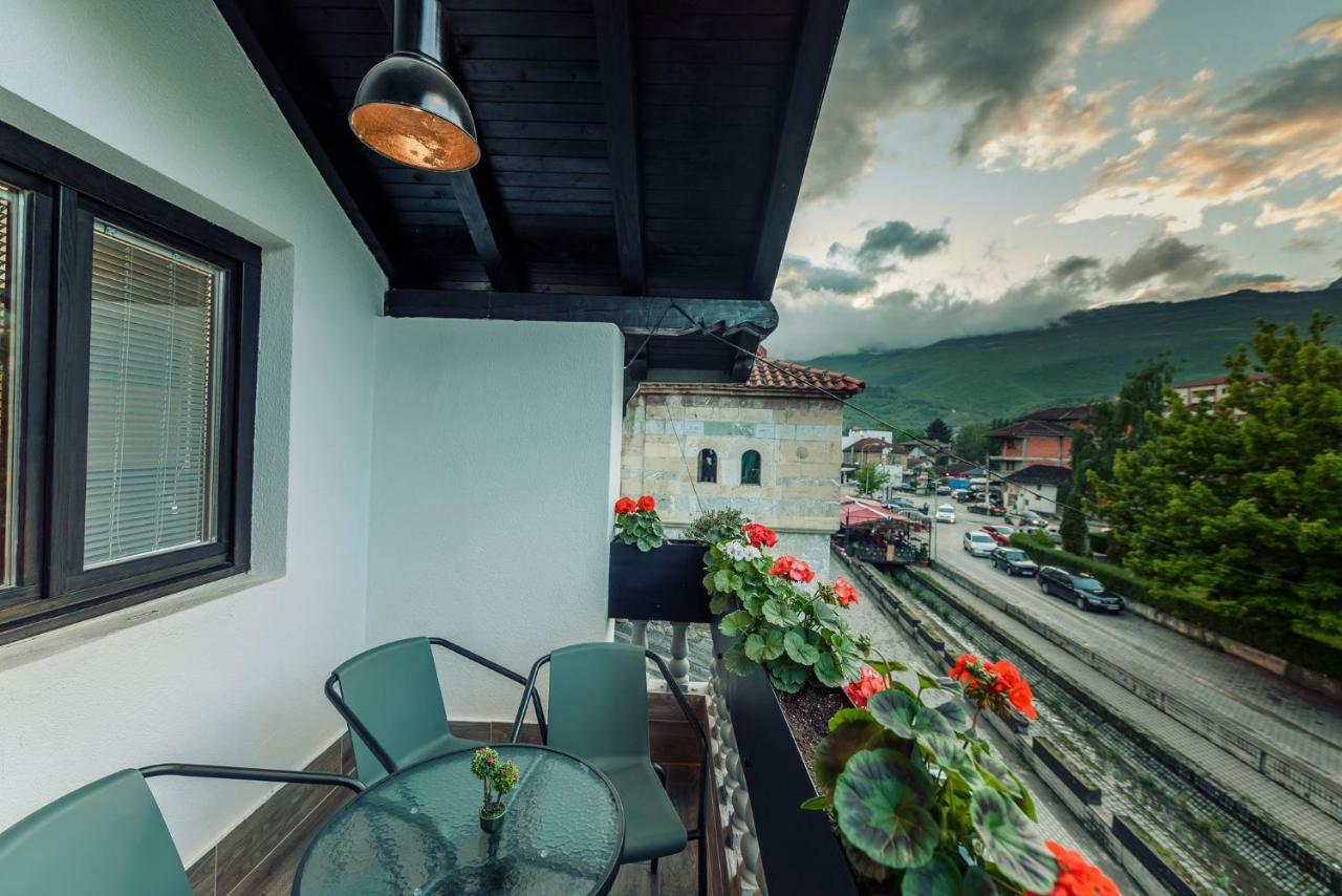 Town Hostel Peć Eksteriør billede